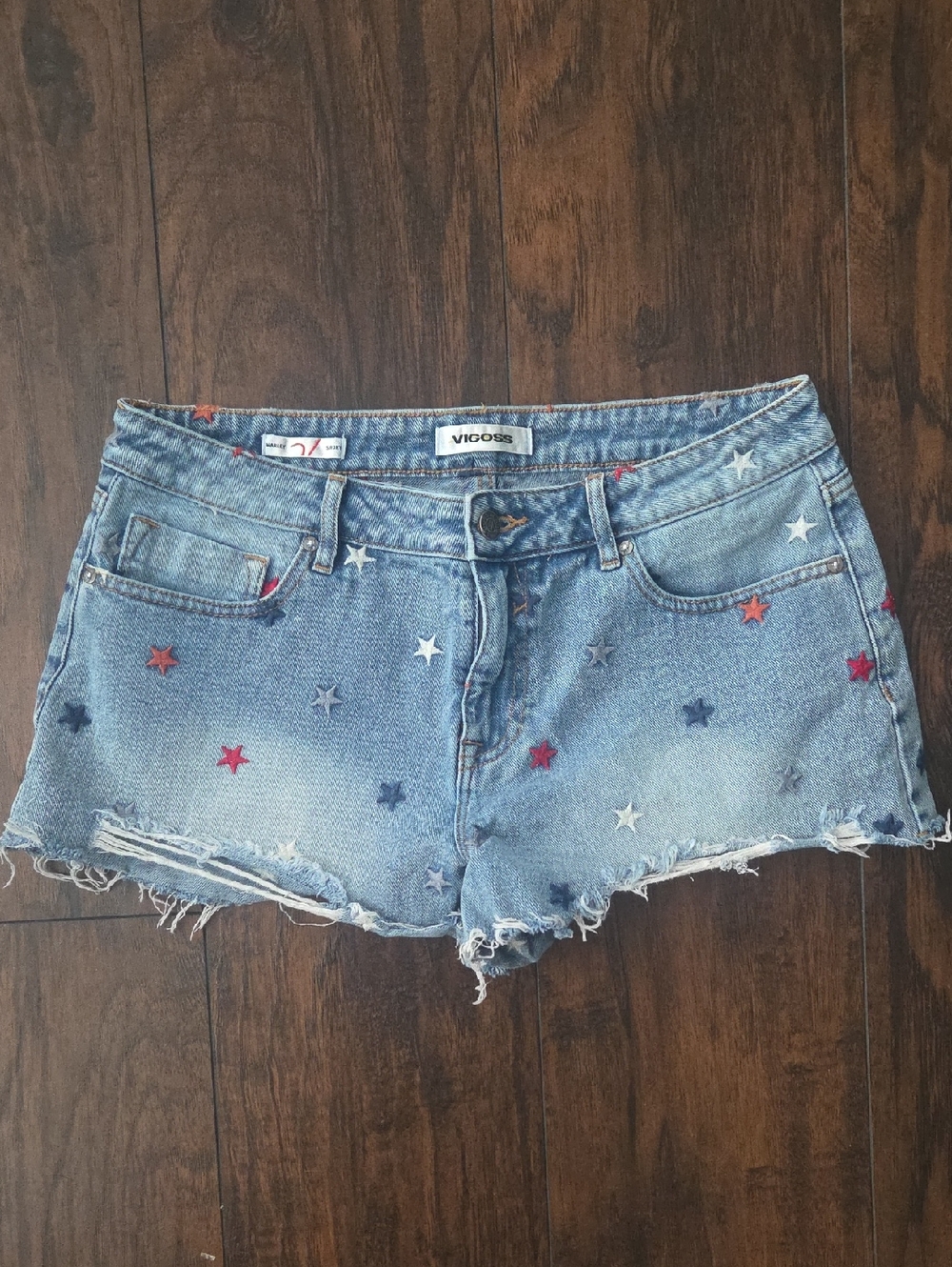 Vigoss Light Blue Denim Shorts with Multicolor Star Embroidery Sz 29